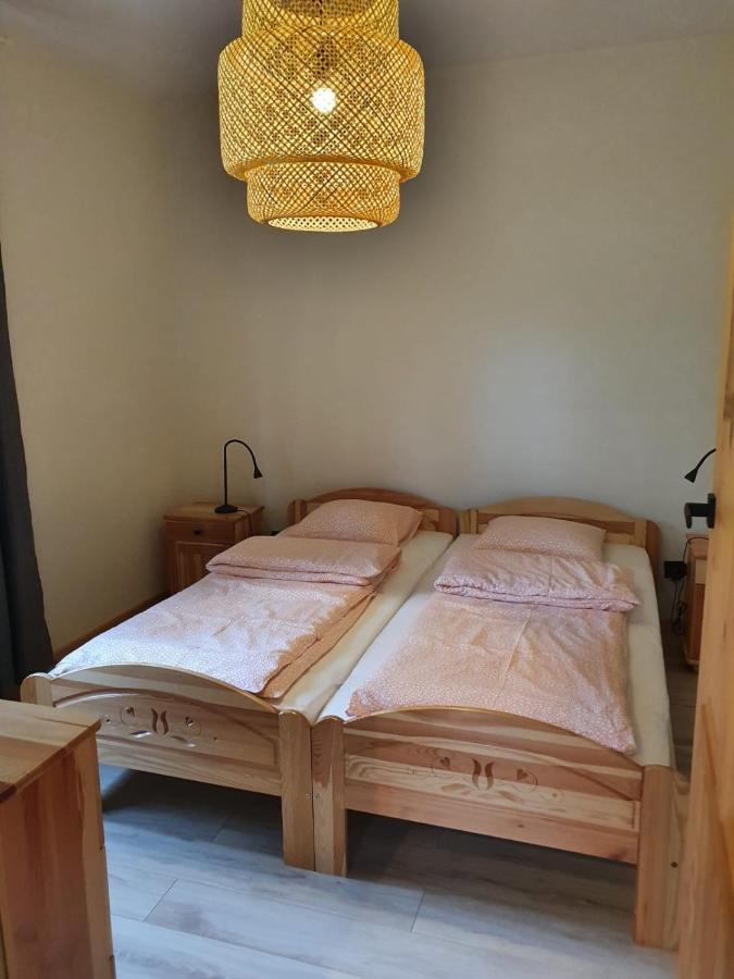 Apartament Willa Hrube parter z tarasem i kominkiem Zakopane Exteriör bild